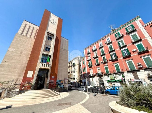 appartamento in affitto a Napoli in zona Chiaia