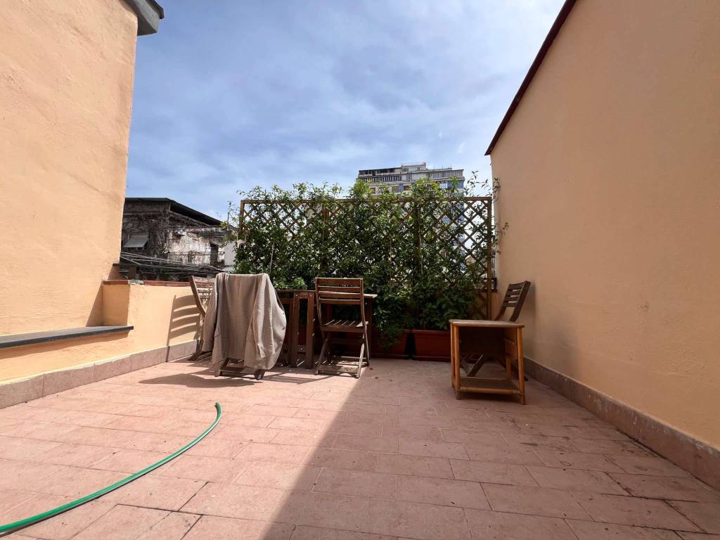 appartamento in affitto a Napoli in zona Pendino / San Giuseppe