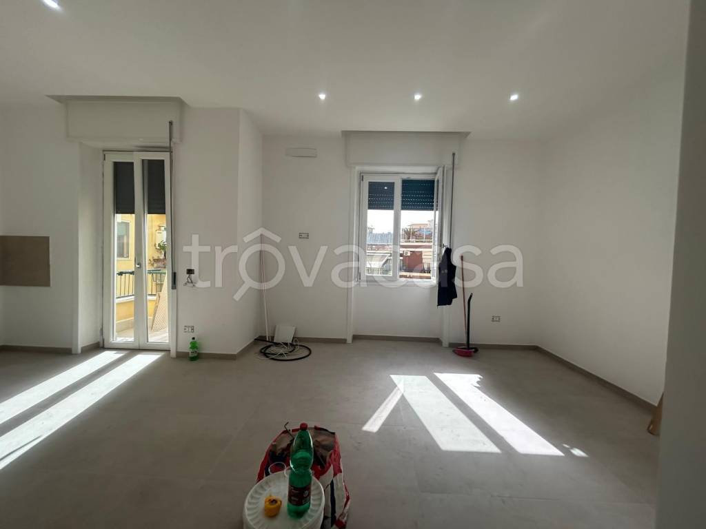 appartamento in affitto a Napoli in zona Arenella
