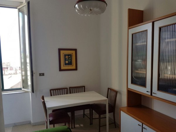 appartamento in affitto a Napoli in zona Chiaia