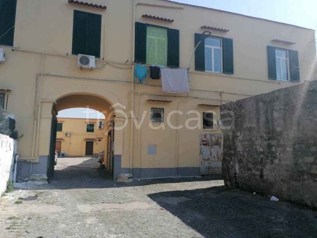 appartamento in affitto a Napoli in zona Capodimonte / Colli Aminei