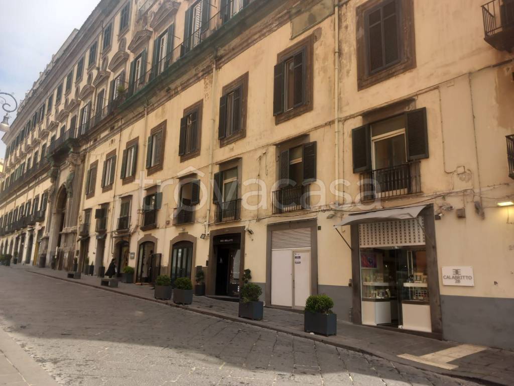 monolocale in affitto a Napoli in zona Chiaia