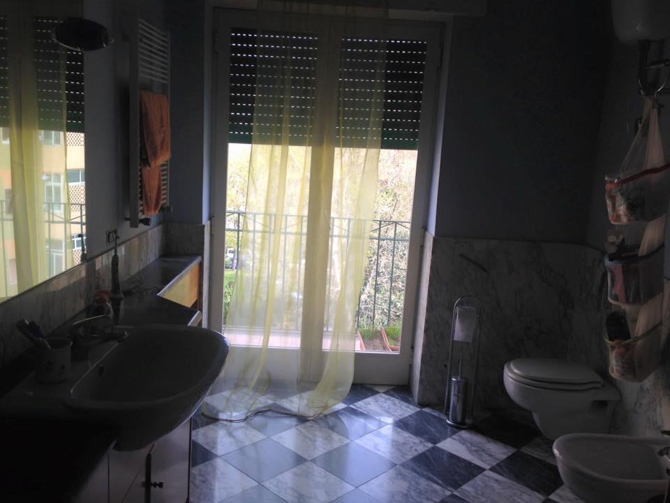 camera singola in affitto a Napoli in zona Fuorigrotta