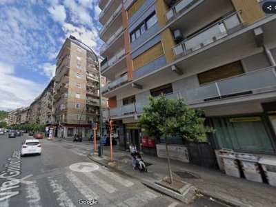ufficio in affitto a Napoli in zona Fuorigrotta