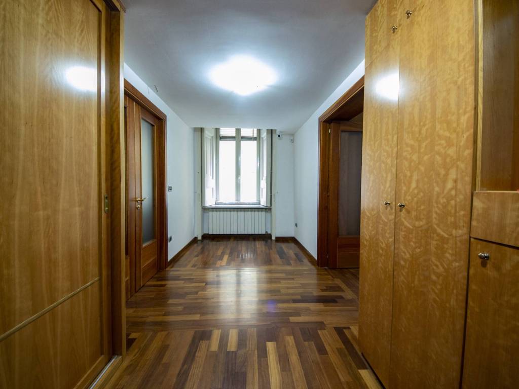 appartamento in affitto a Napoli in zona San Ferdinando