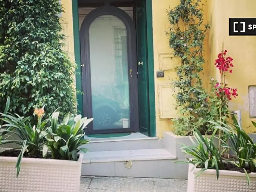 appartamento in affitto a Napoli in zona Chiaia