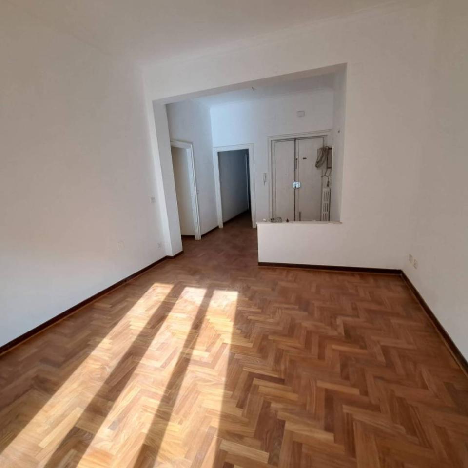 appartamento in affitto a Napoli in zona Chiaia
