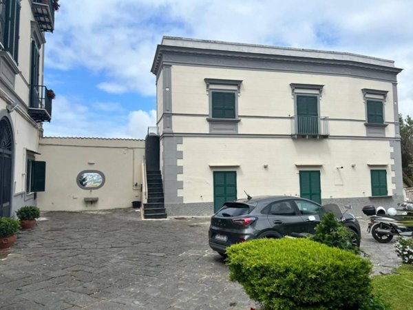 appartamento in affitto a Napoli in zona Posillipo