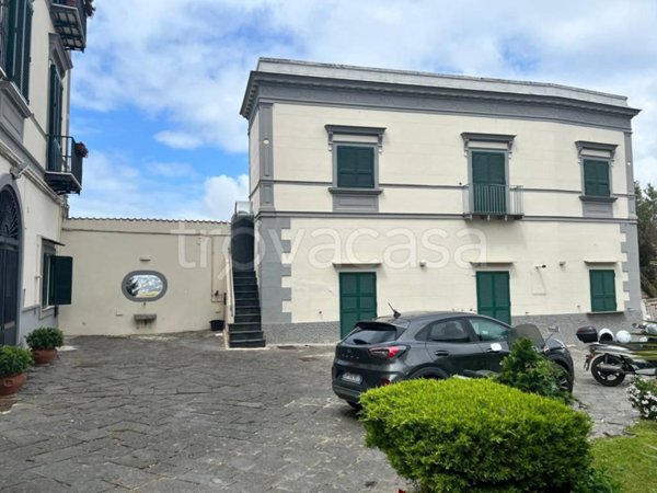 appartamento in affitto a Napoli in zona Posillipo