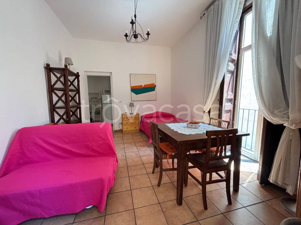 appartamento in affitto a Napoli