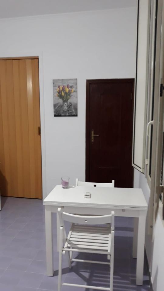 appartamento in affitto a Napoli in zona Stella