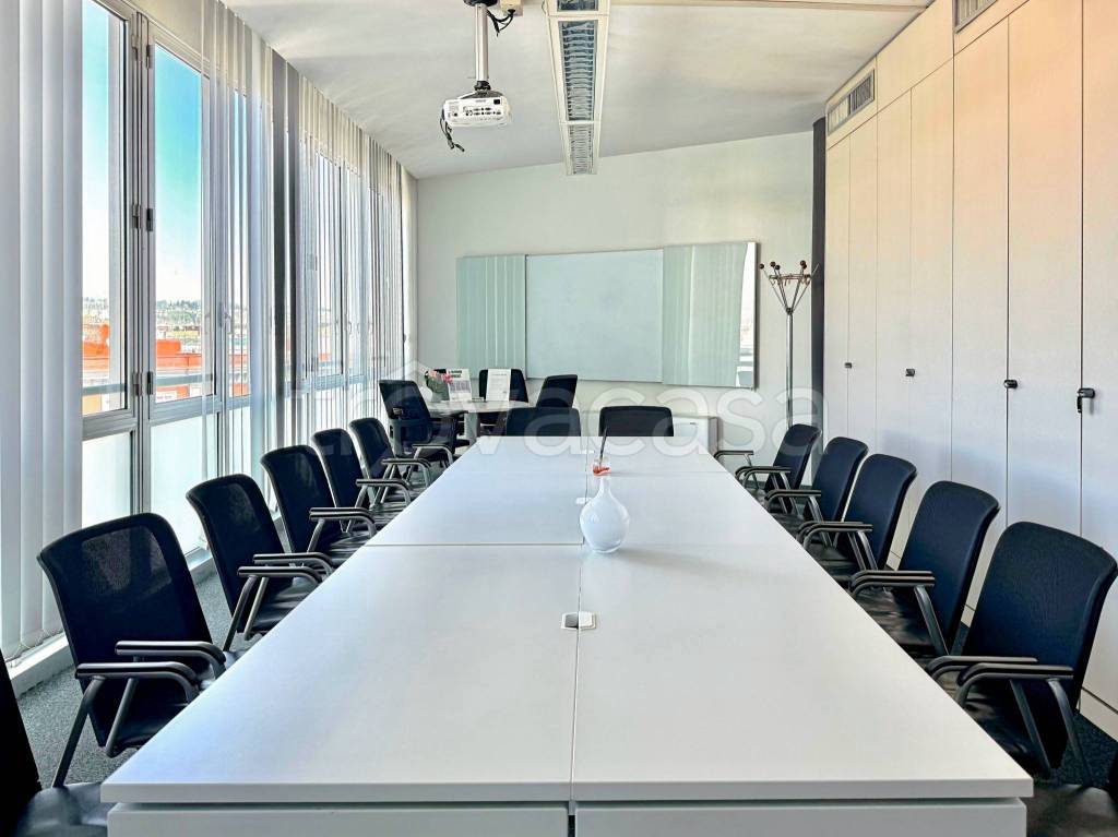 ufficio in affitto a Napoli in zona Vicaria