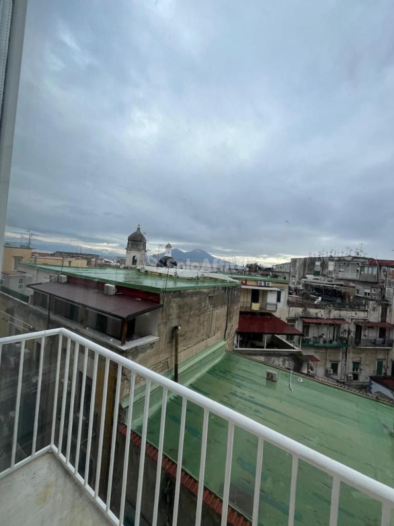 appartamento in affitto a Napoli in zona San Ferdinando