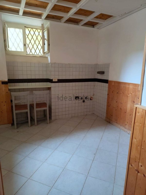 appartamento in affitto a Napoli in zona Capodimonte / Colli Aminei
