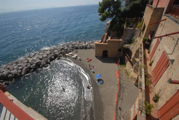 appartamento in affitto a Napoli in zona Posillipo