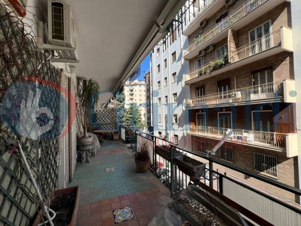 appartamento in affitto a Napoli in zona Chiaia