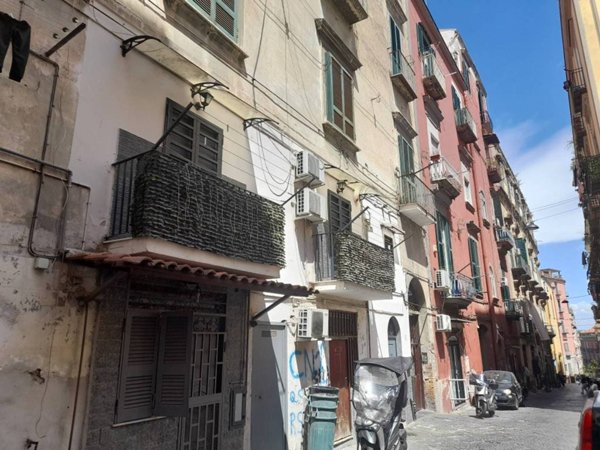 appartamento in affitto a Napoli in zona Pendino / San Giuseppe