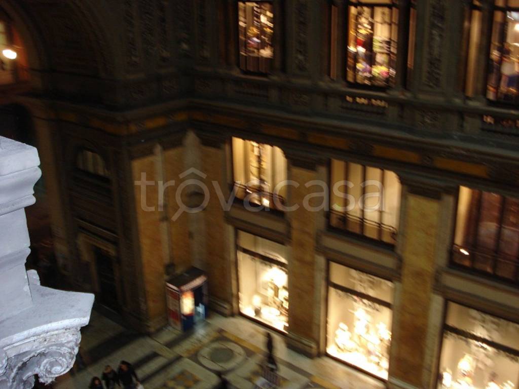 ufficio in affitto a Napoli in zona Porto