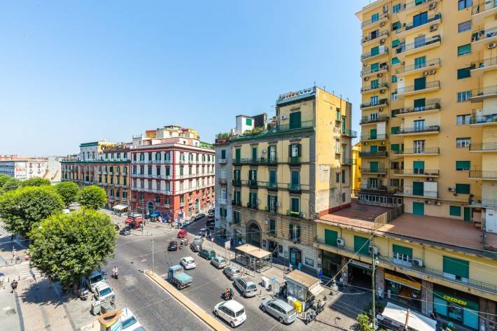 appartamento in affitto a Napoli in zona Stella