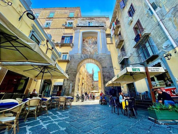 appartamento in affitto a Napoli