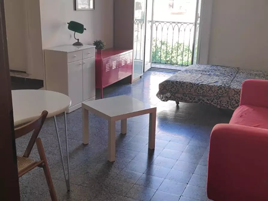 appartamento in affitto a Napoli in zona Stella