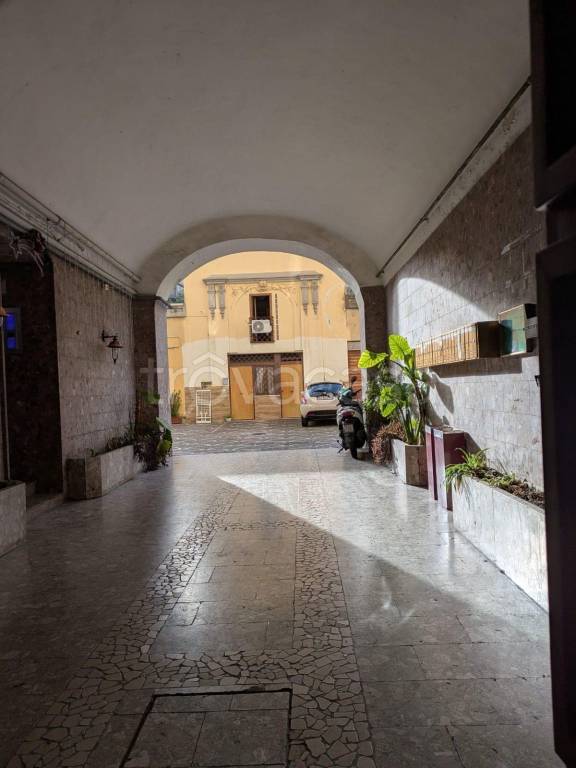 appartamento in affitto a Napoli in zona Stella