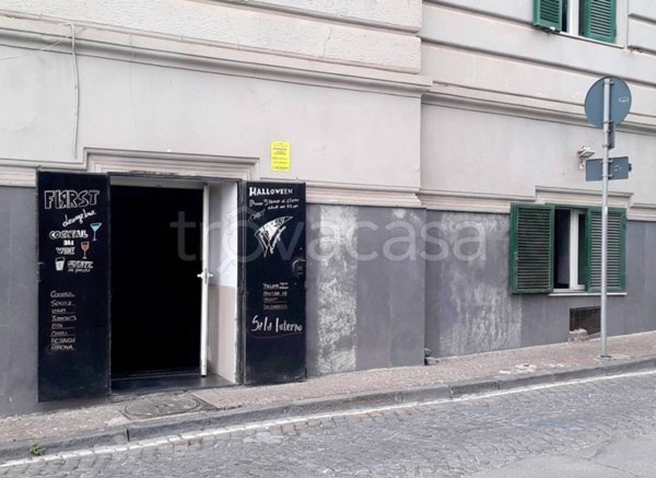 trivano in affitto a Napoli in zona Vomero