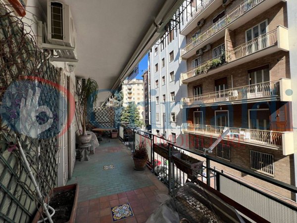 appartamento in affitto a Napoli in zona Chiaia