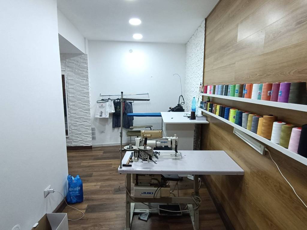 ufficio in affitto a Napoli in zona Chiaia