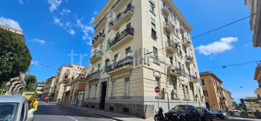 appartamento in affitto a Napoli in zona Chiaia
