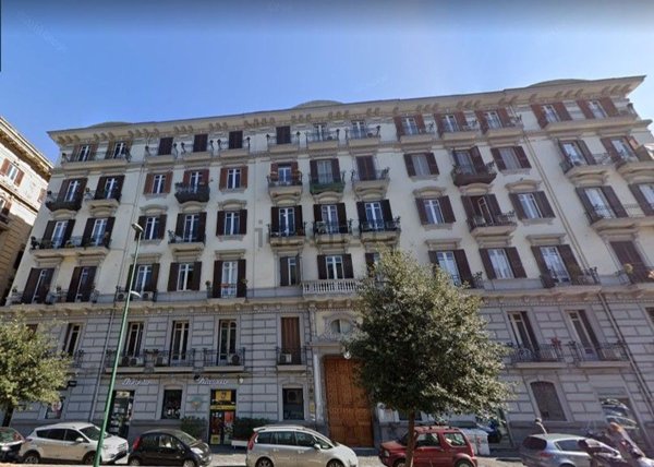 appartamento in affitto a Napoli in zona Chiaia