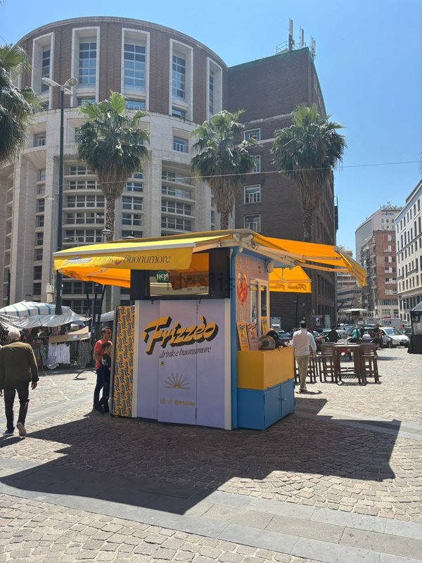negozio in affitto a Napoli in zona Montecalvario