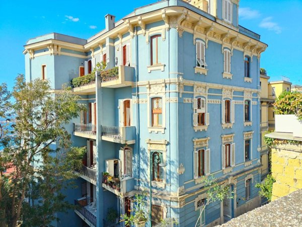 appartamento in affitto a Napoli in zona Vomero