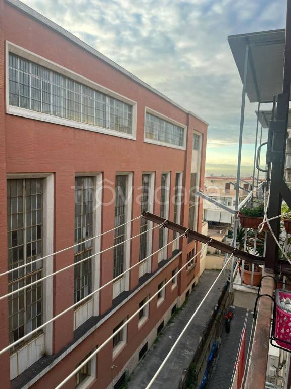 appartamento in affitto a Napoli in zona San Ferdinando