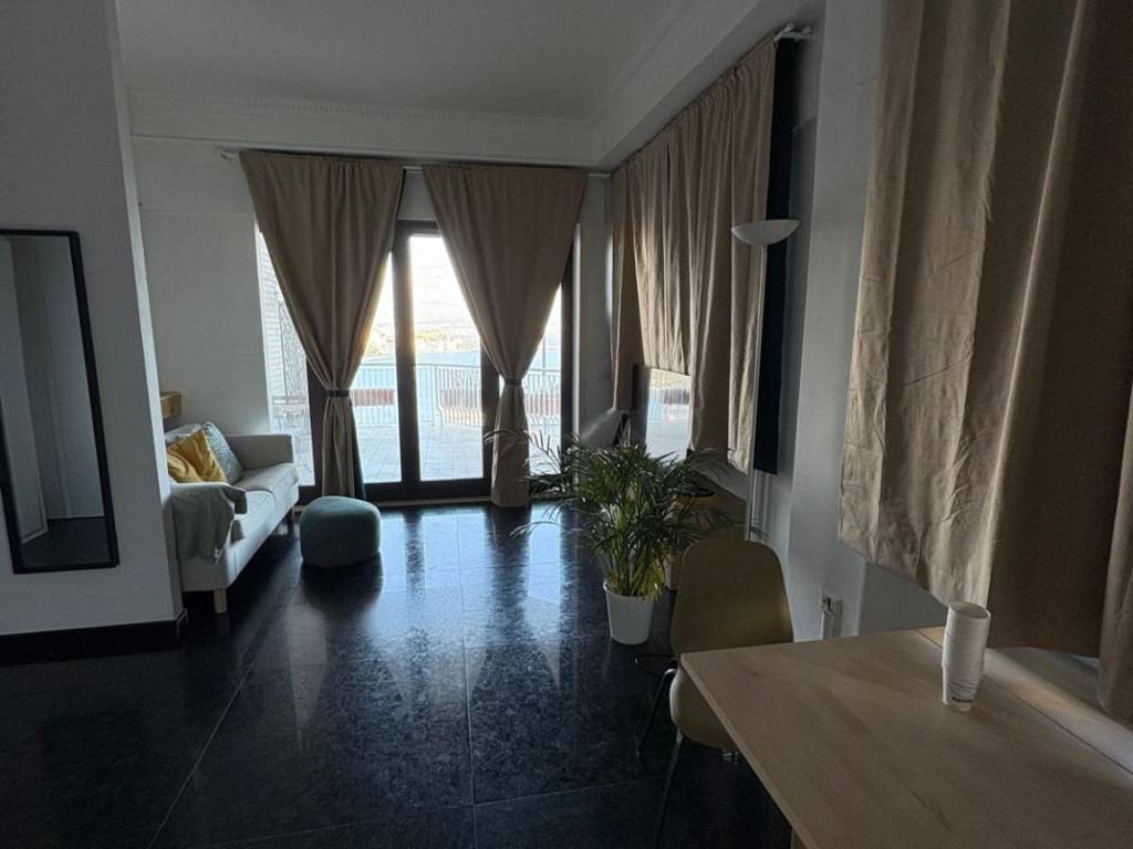 appartamento in affitto a Napoli in zona Posillipo