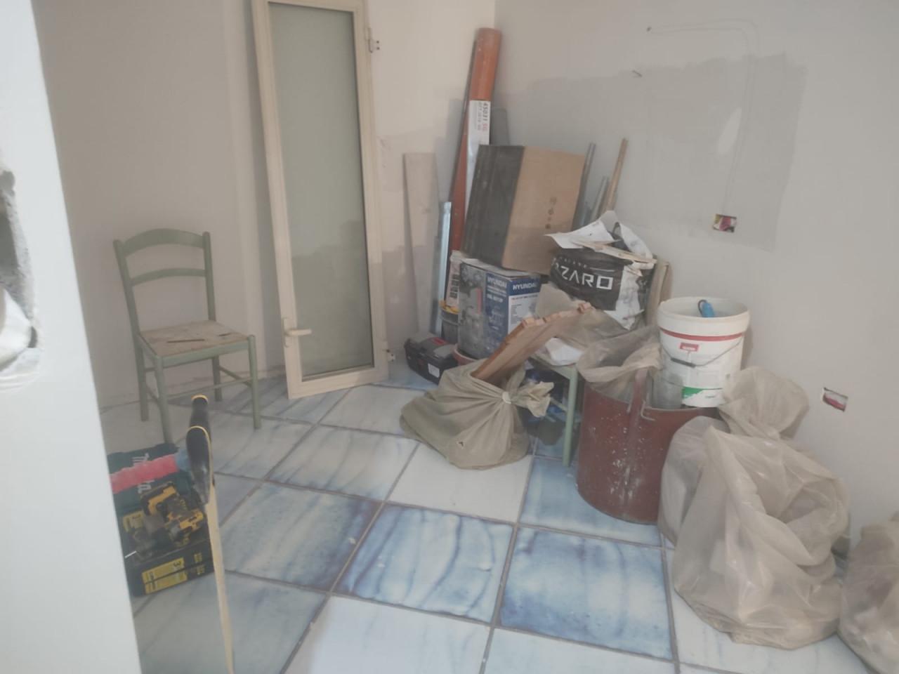 negozio in affitto a Napoli in zona Arenella