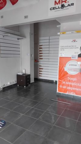 locale commerciale in affitto a Napoli in zona Pianura