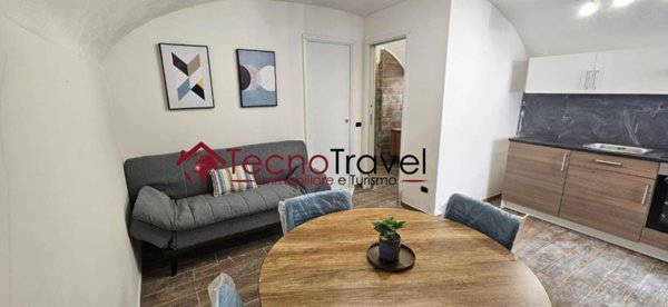appartamento in affitto a Napoli in zona Pendino / San Giuseppe
