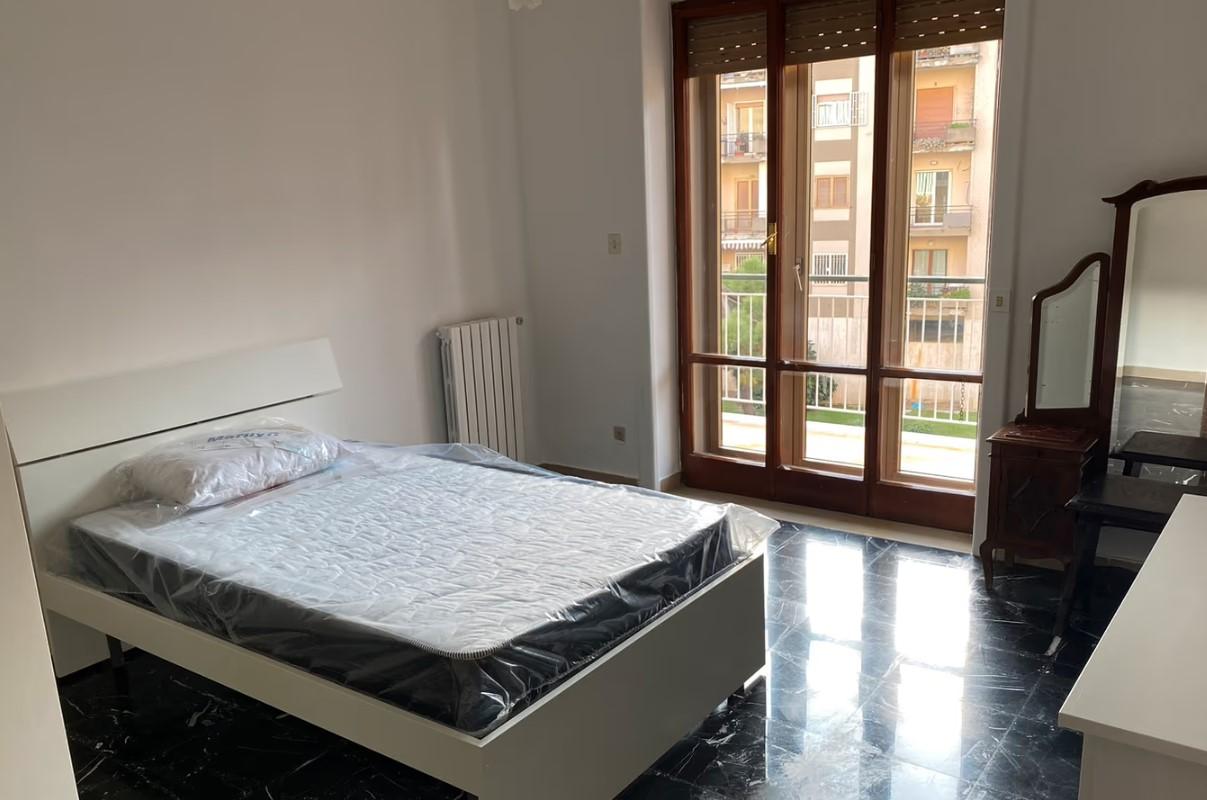 negozio in affitto a Napoli in zona Capodimonte / Colli Aminei