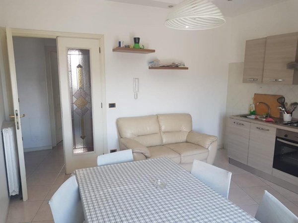 appartamento in affitto a Napoli in zona Stella