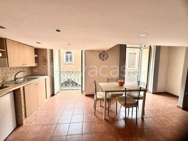appartamento in affitto a Napoli in zona Pendino / San Giuseppe