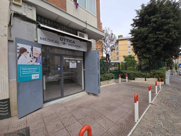 appartamento in affitto a Napoli in zona Capodimonte / Colli Aminei