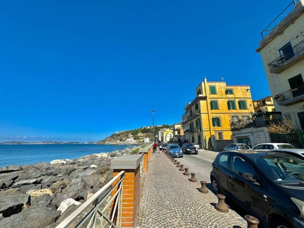 appartamento in affitto a Napoli in zona Bagnoli