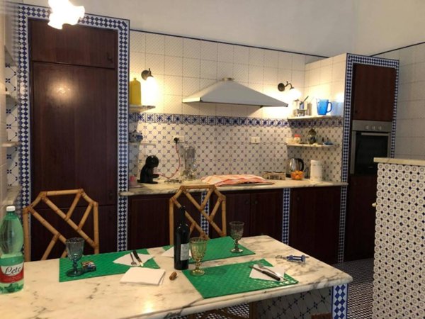 appartamento in affitto a Napoli in zona Stella