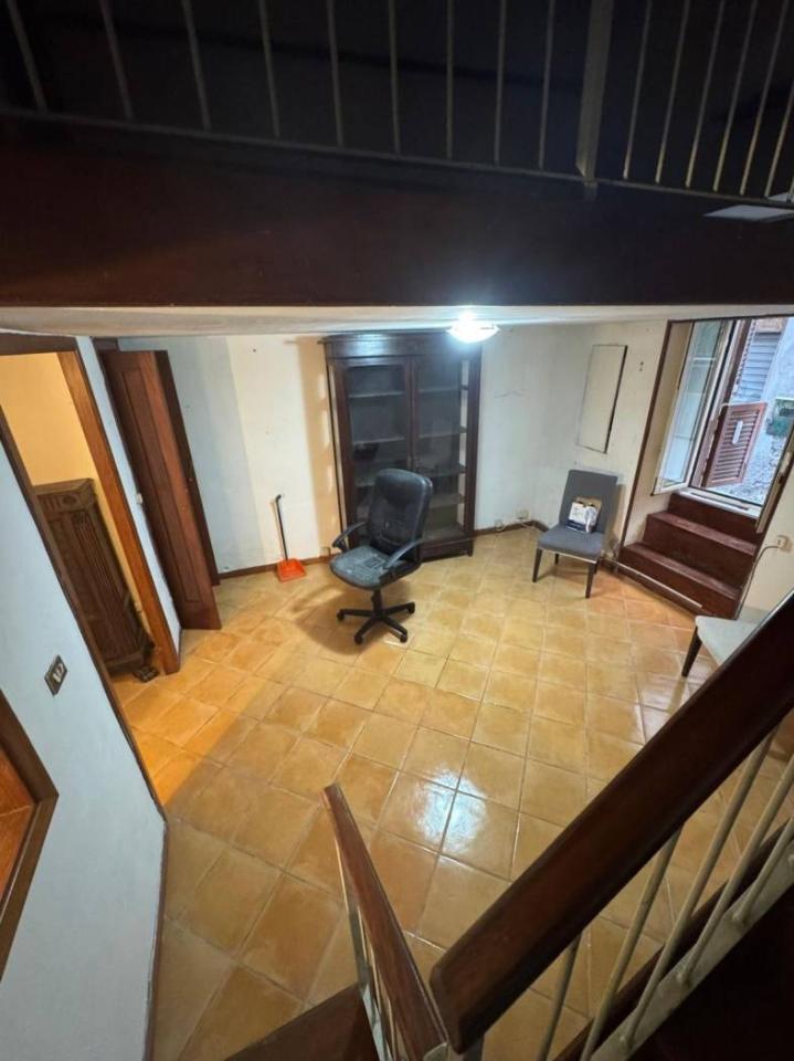 appartamento in affitto a Napoli in zona Chiaia