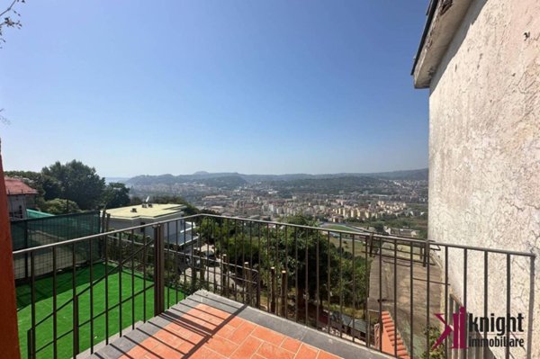 appartamento in affitto a Napoli in zona Posillipo