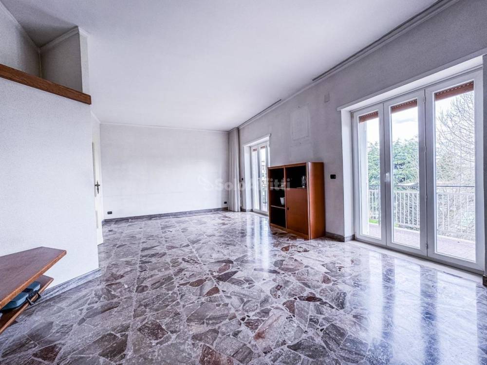appartamento in affitto a Napoli in zona Capodimonte / Colli Aminei