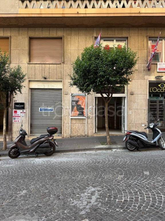 monolocale in affitto a Napoli in zona Chiaia