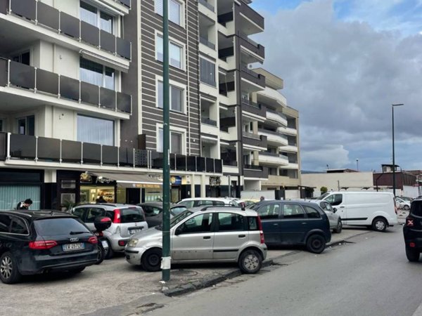 appartamento in affitto a Napoli in zona Chiaia