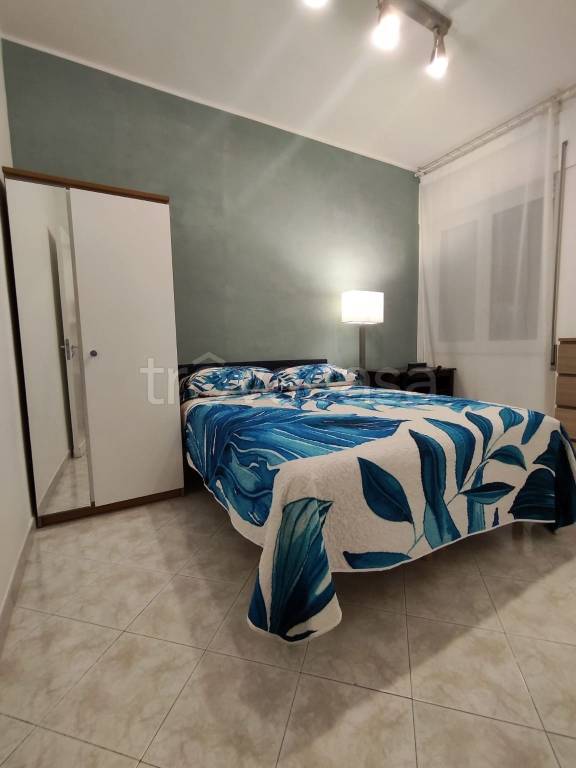 appartamento in affitto a Napoli in zona Stella